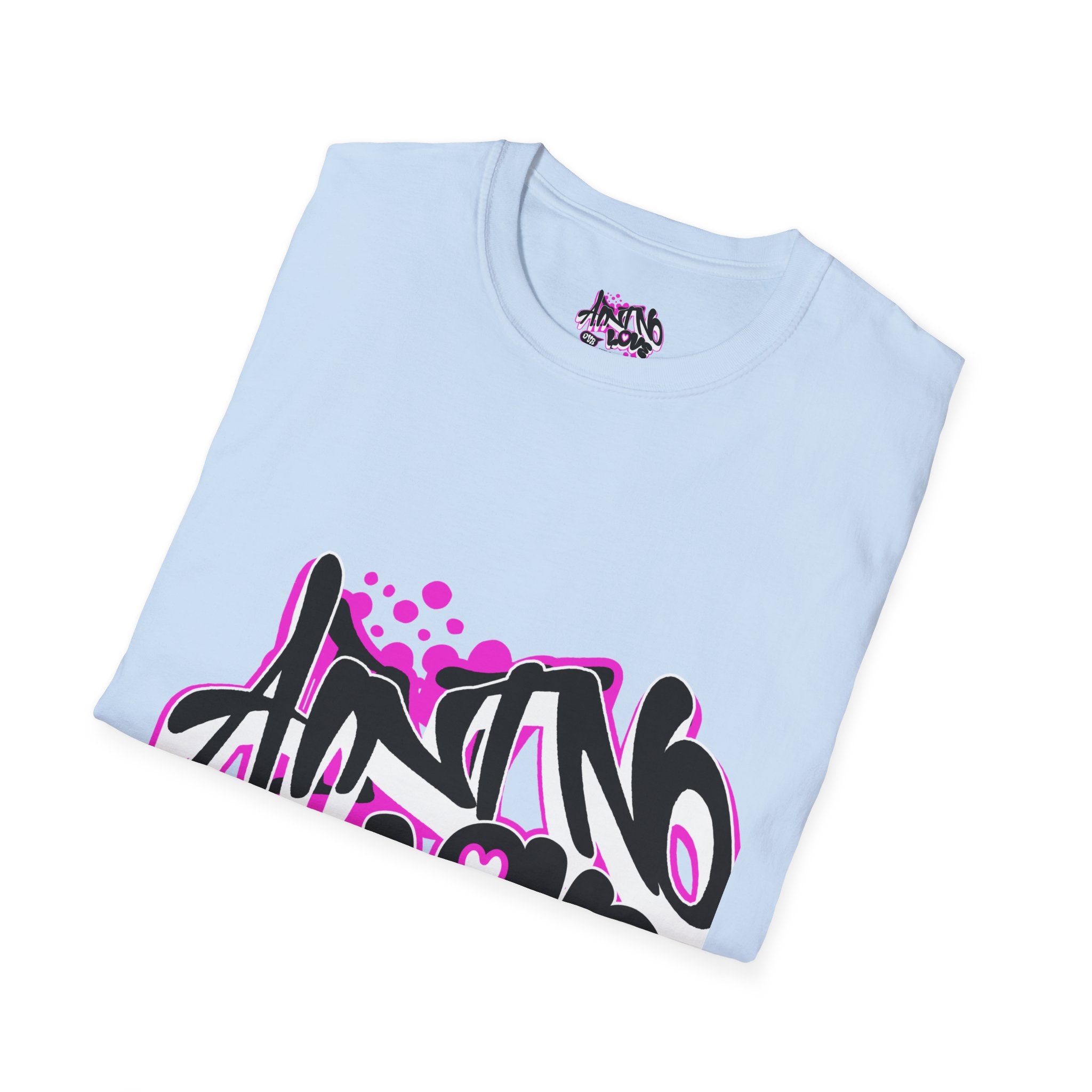 Graffiti 'NO LOVE' T-Shirt — Urban Street Art Tee with Pink Spray Paint Design