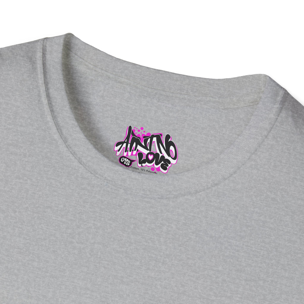 Graffiti 'NO LOVE' T-Shirt — Urban Street Art Tee with Pink Spray Paint Design