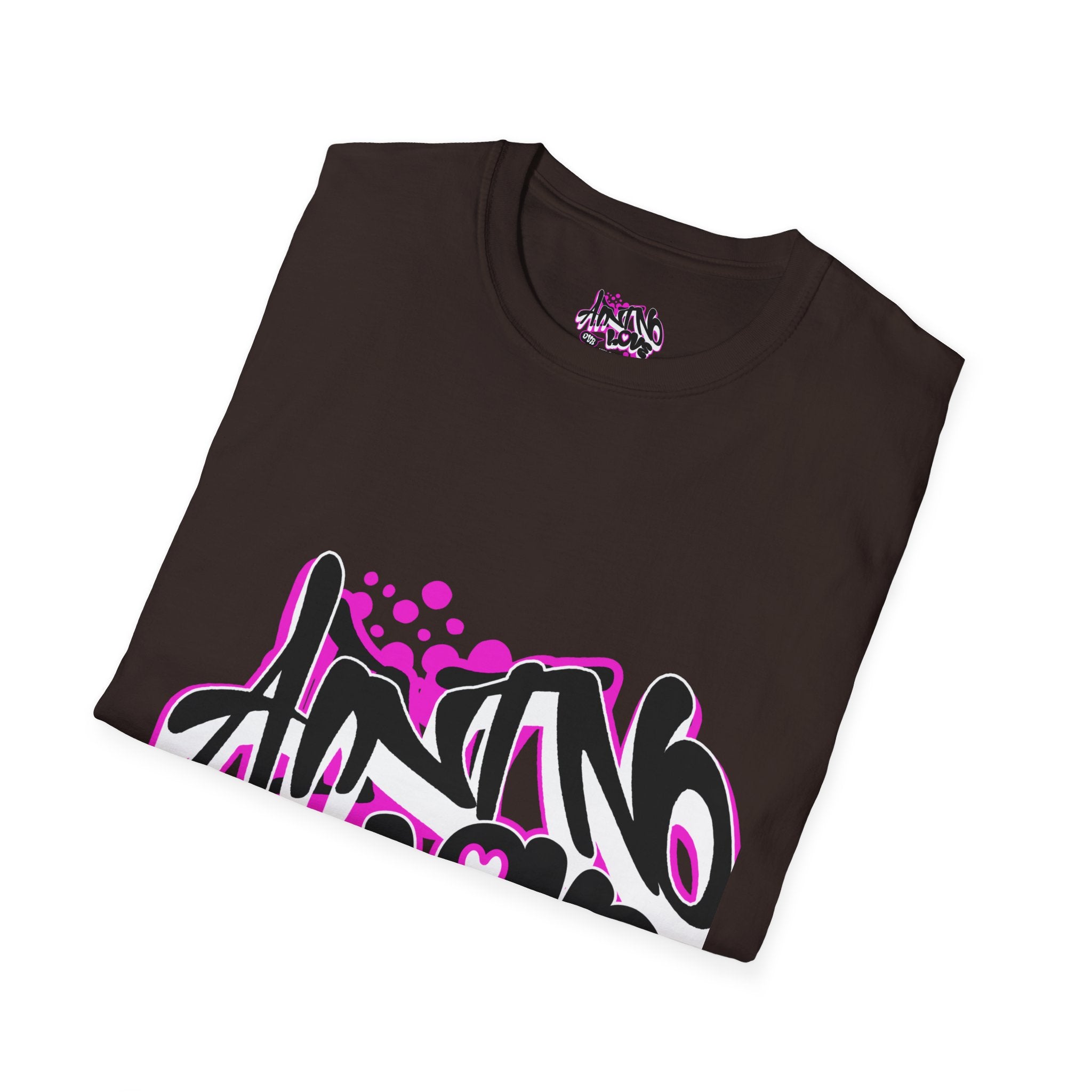 Graffiti 'NO LOVE' T-Shirt — Urban Street Art Tee with Pink Spray Paint Design