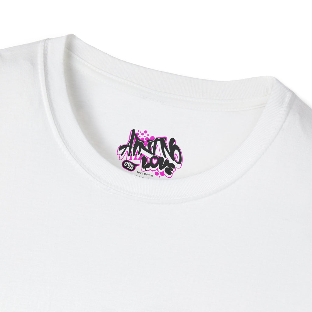 Graffiti 'NO LOVE' T-Shirt — Urban Street Art Tee with Pink Spray Paint Design