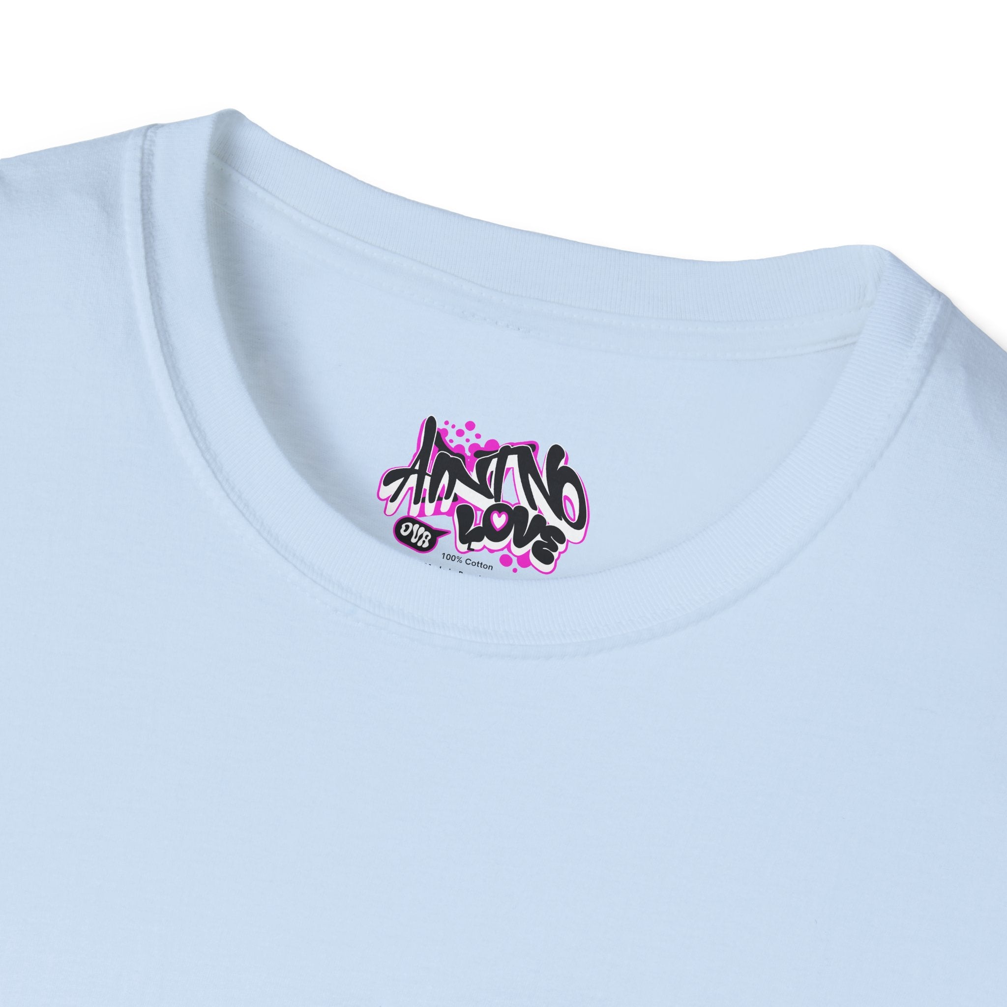 Graffiti 'NO LOVE' T-Shirt — Urban Street Art Tee with Pink Spray Paint Design