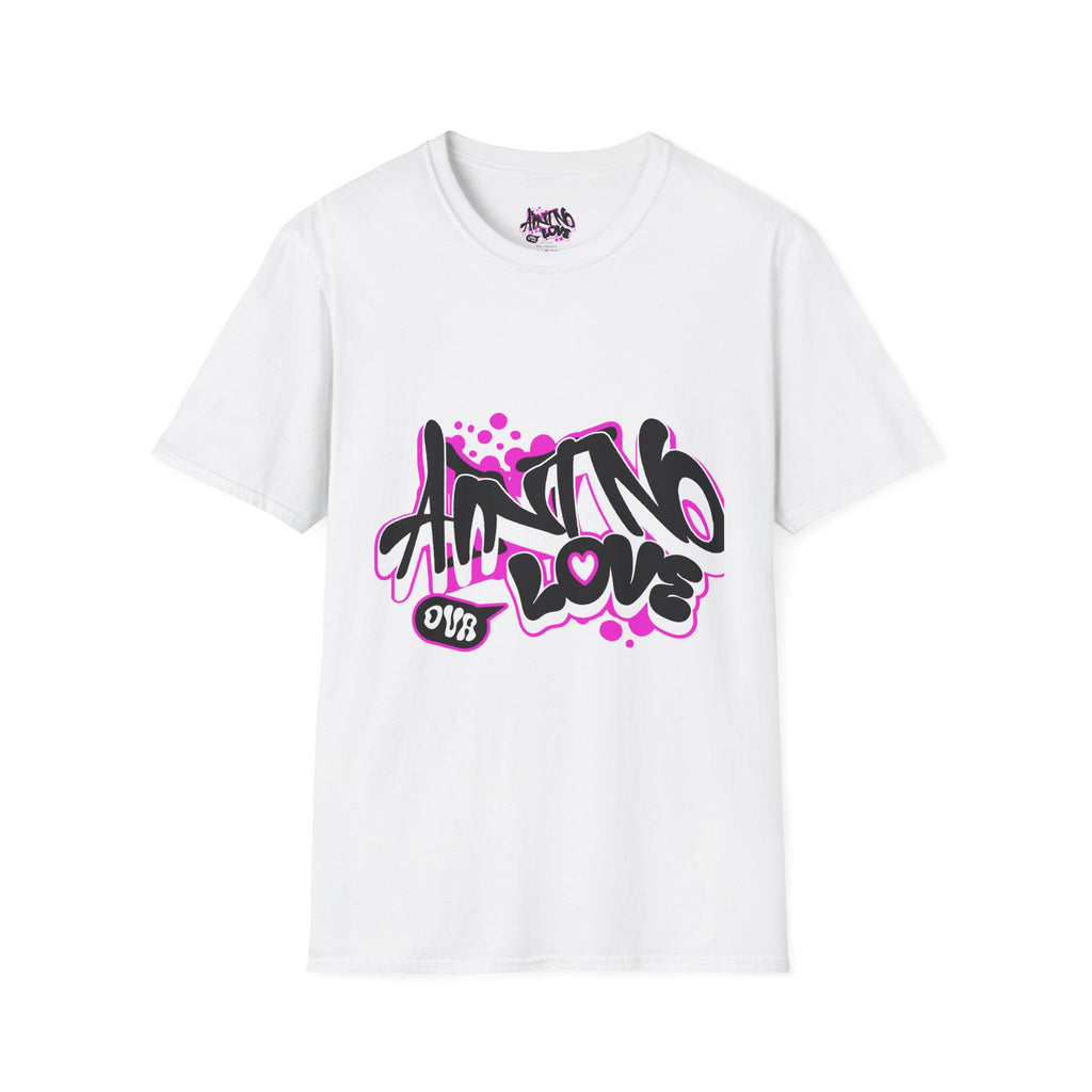 Graffiti 'NO LOVE' T-Shirt — Urban Street Art Tee with Pink Spray Paint Design