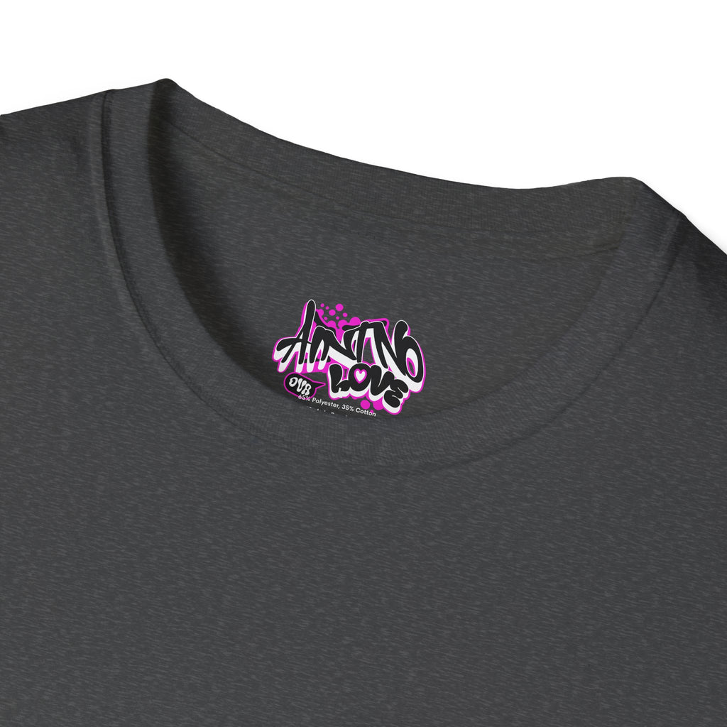 Graffiti 'NO LOVE' T-Shirt — Urban Street Art Tee with Pink Spray Paint Design