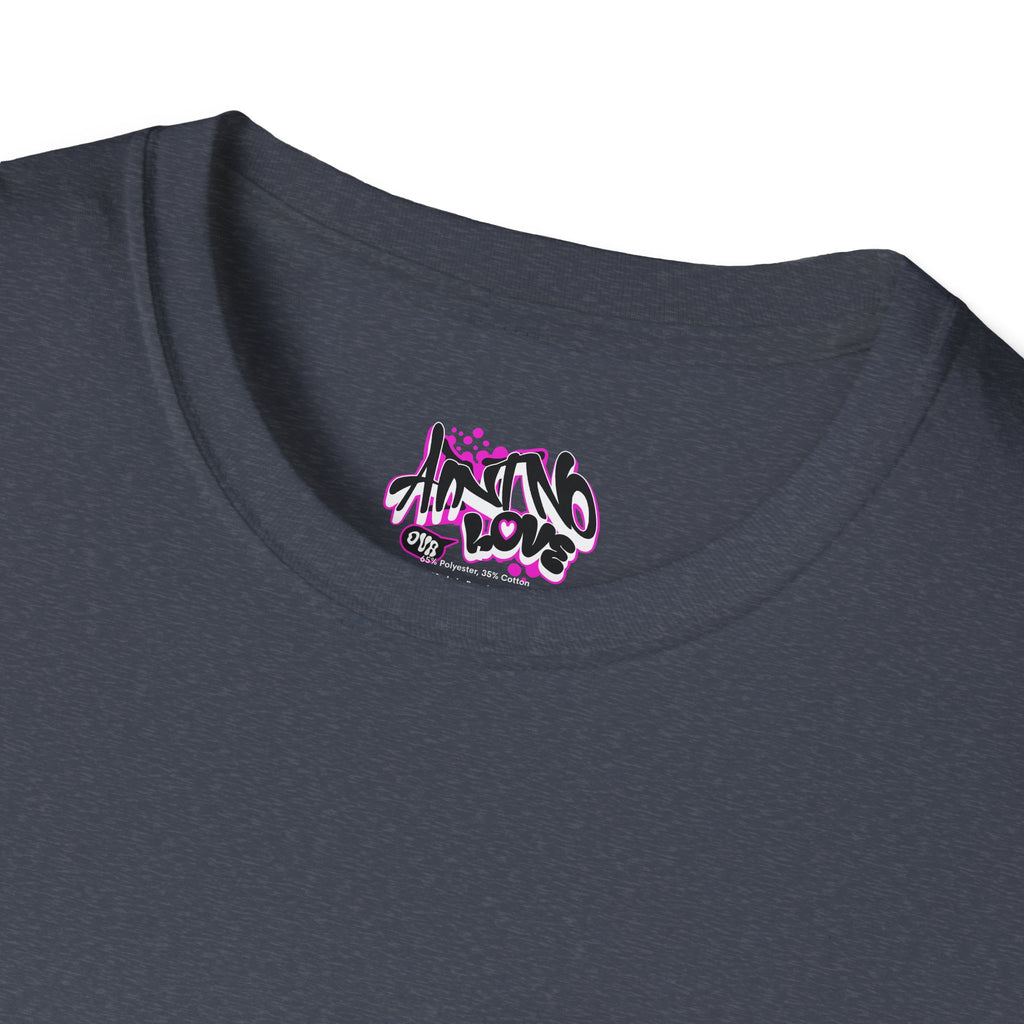 Graffiti 'NO LOVE' T-Shirt — Urban Street Art Tee with Pink Spray Paint Design