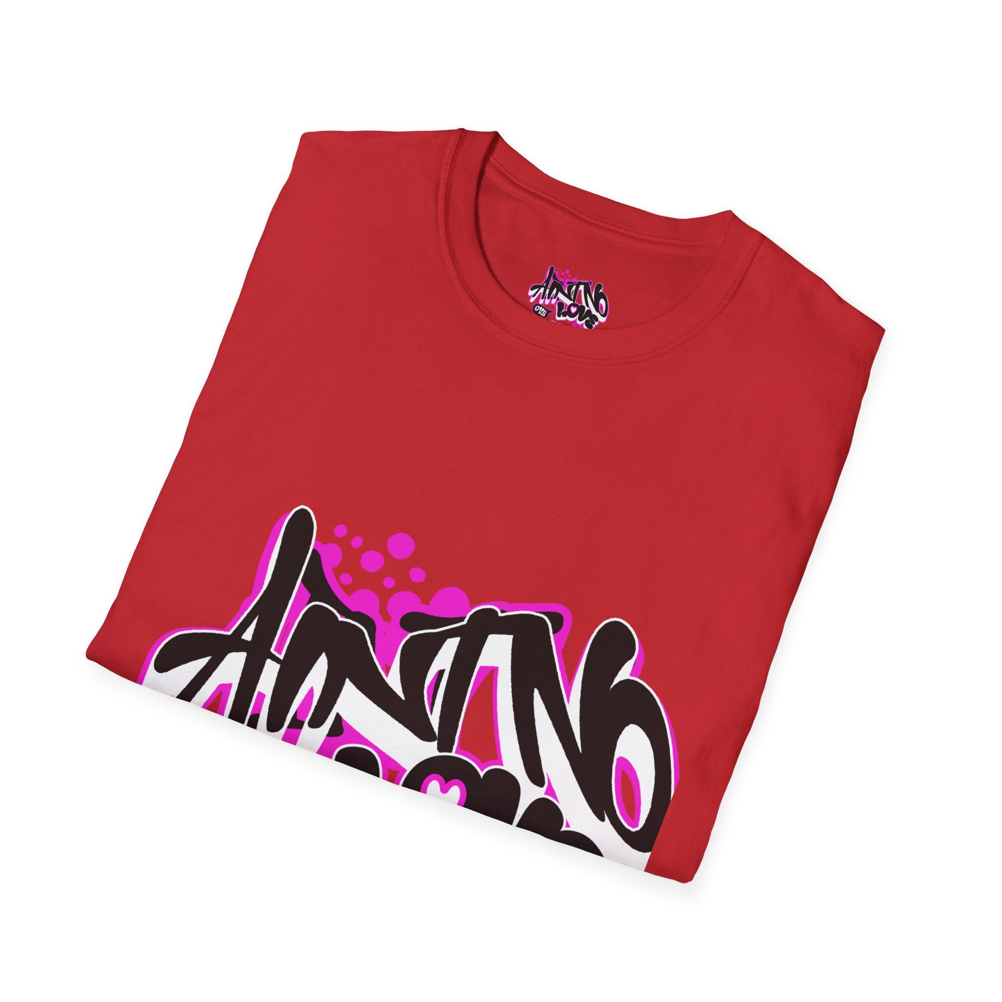 Graffiti 'NO LOVE' T-Shirt — Urban Street Art Tee with Pink Spray Paint Design