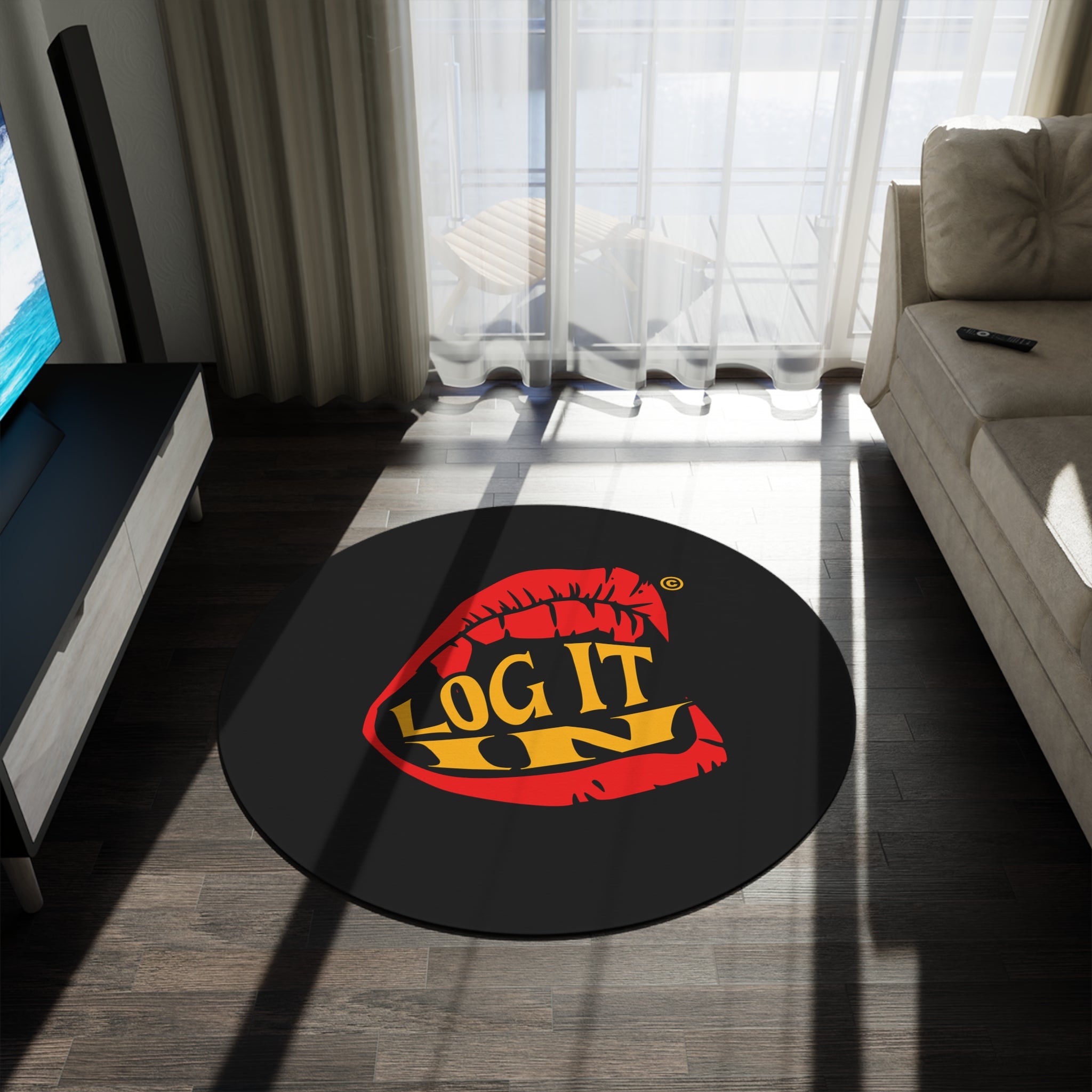 Round Rug — Bold 'Log It in' Graphic Accent Rug
